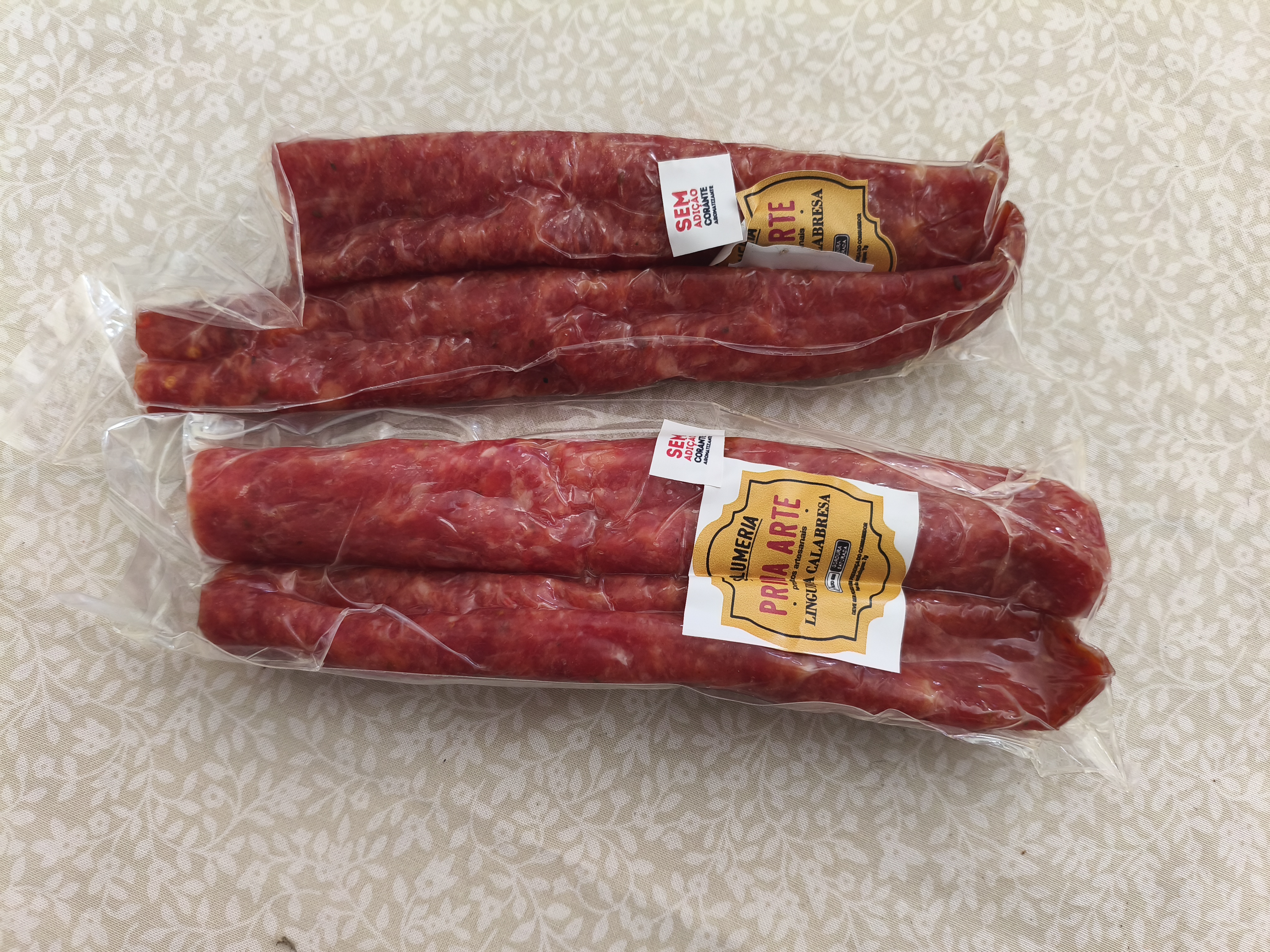 Linguiça Curada com Erva Doce